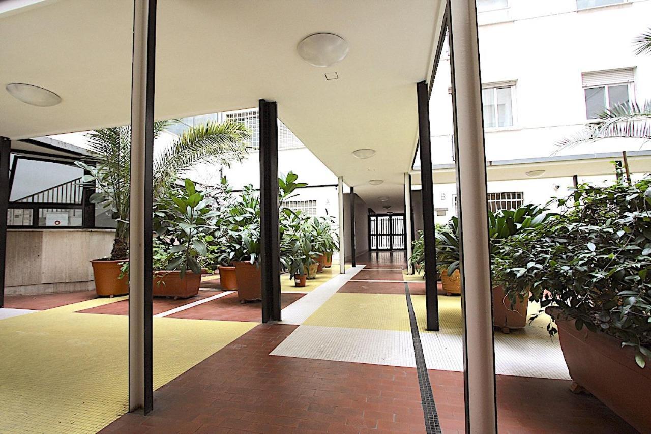Corso Francia 1Br Apartment Roma Exterior foto
